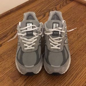 new balance 990v4 10.5